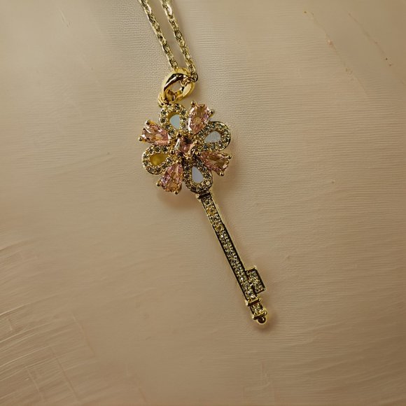 Gold 2 ct Zircon and Rose Quartz Pendant Necklace - Picture 6 of 17